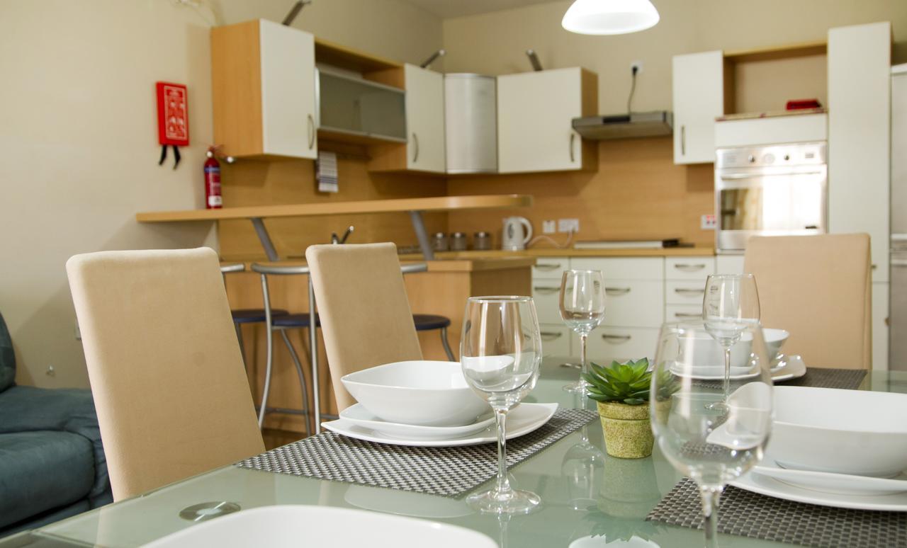 No 6 Poseidon Apartment San Ġiljan Kültér fotó